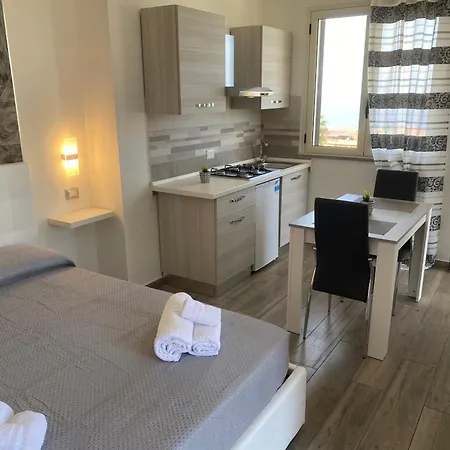 Ad Il Cremino Parghelia